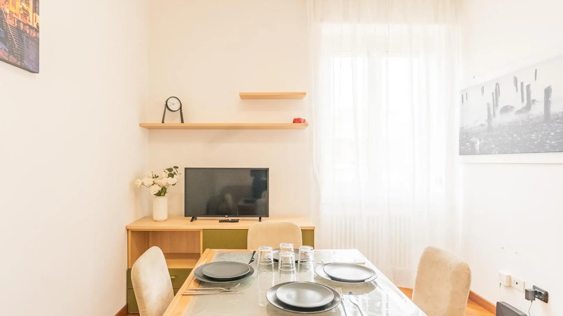 Apartment Ap1 Accogliente Appartamento In Centro Milan